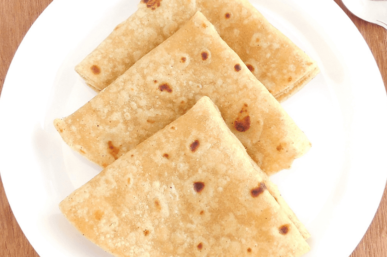 Premium Vector  Chapathi roti in tawa